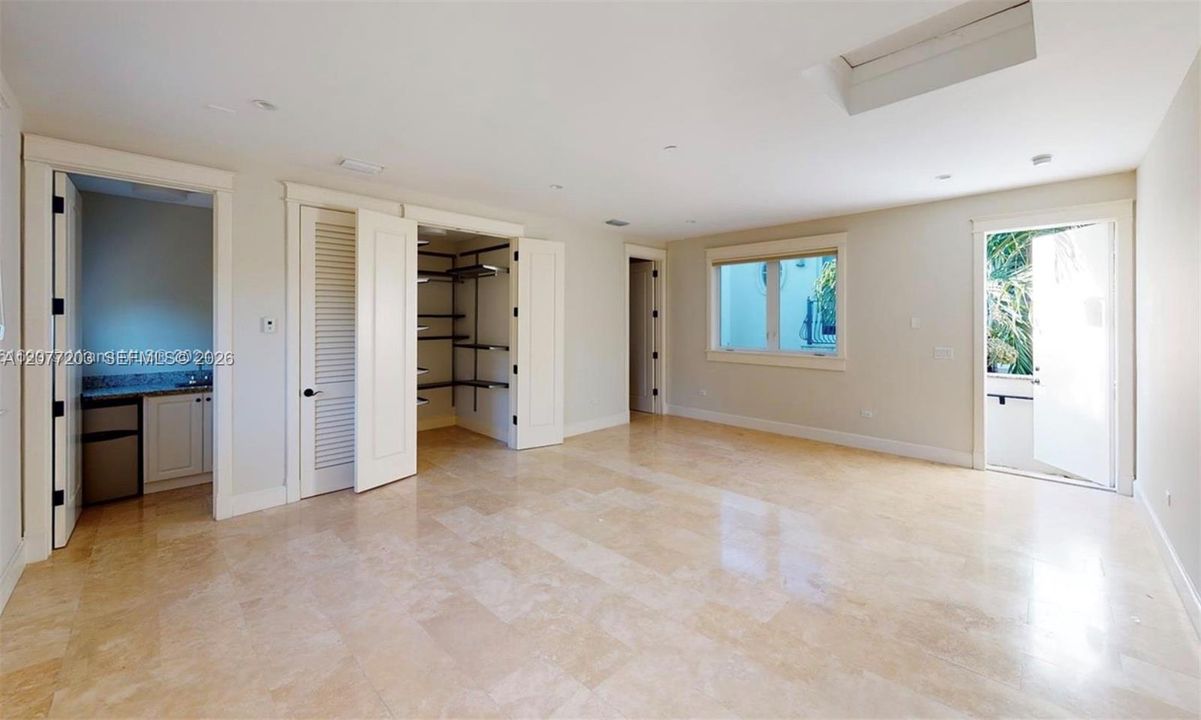 For Rent: $15,000 (4 beds, 4 baths, 2764 Square Feet)