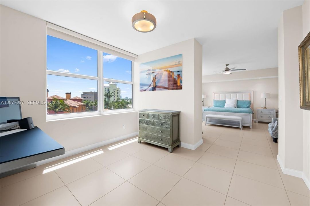 En Venta: $1,895,000 (3 camas, 3 baños, 3205 Pies cuadrados)