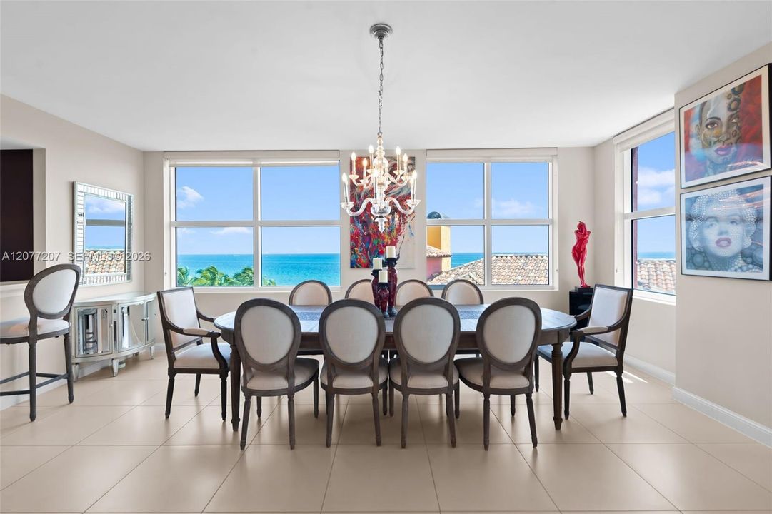 En Venta: $1,895,000 (3 camas, 3 baños, 3205 Pies cuadrados)