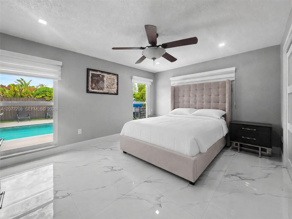 For Sale: $1,069,000 (4 beds, 2 baths, 1716 Square Feet)