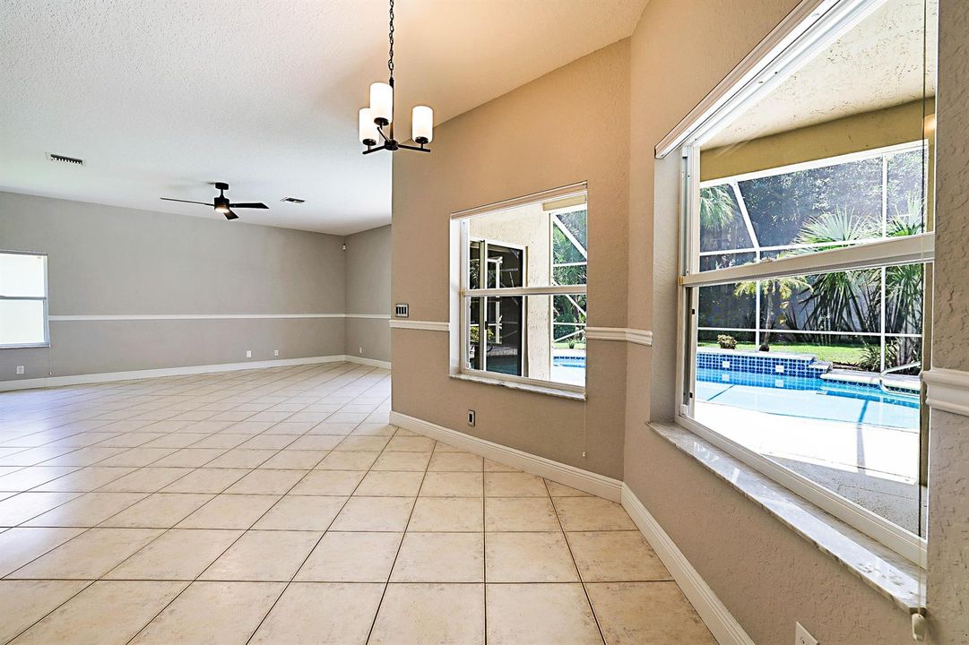 15369 Whispering Willow-21