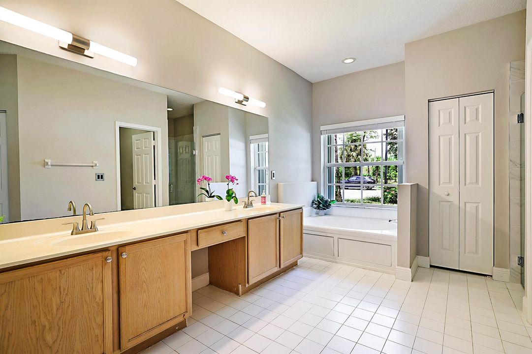 15369 Whispering Willow-29