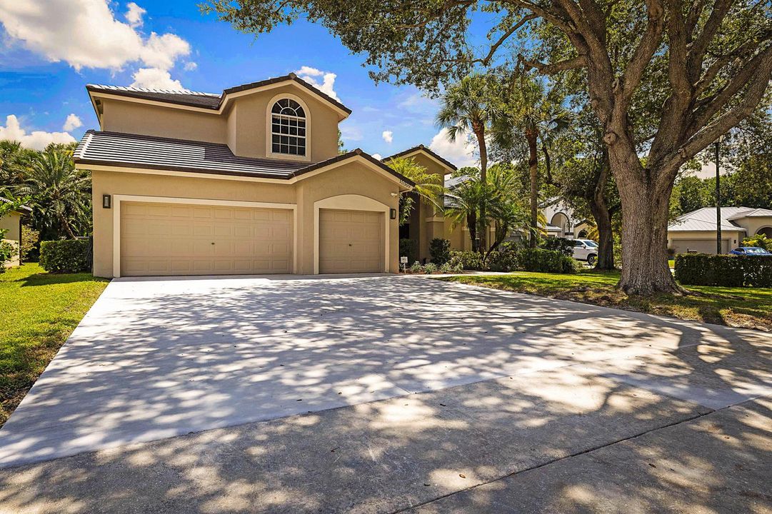 15369 Whispering Willow-59