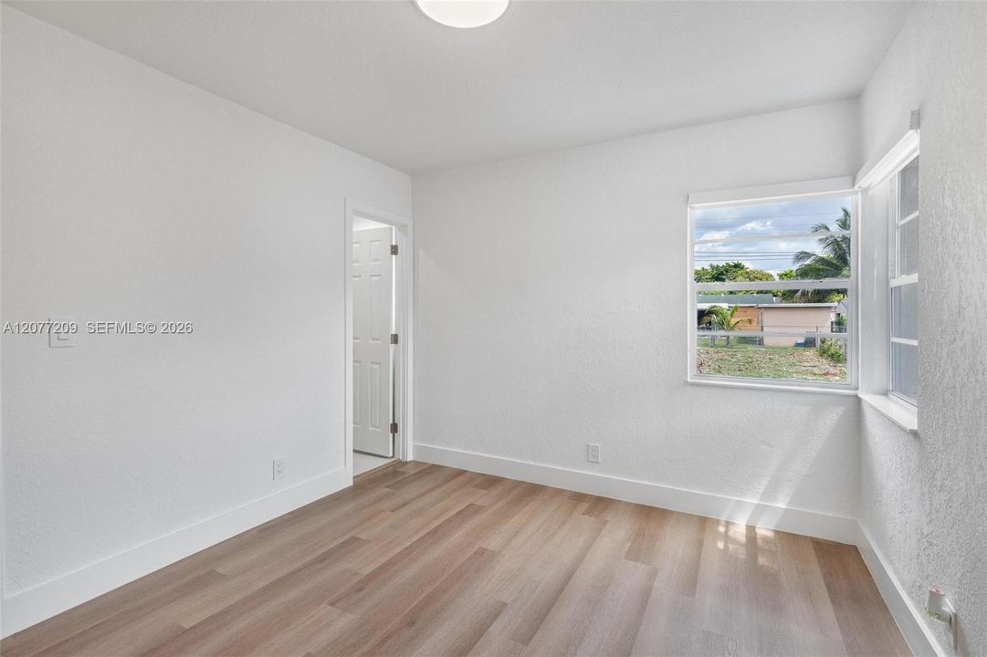 En Venta: $510,000 (3 camas, 2 baños, 1212 Pies cuadrados)