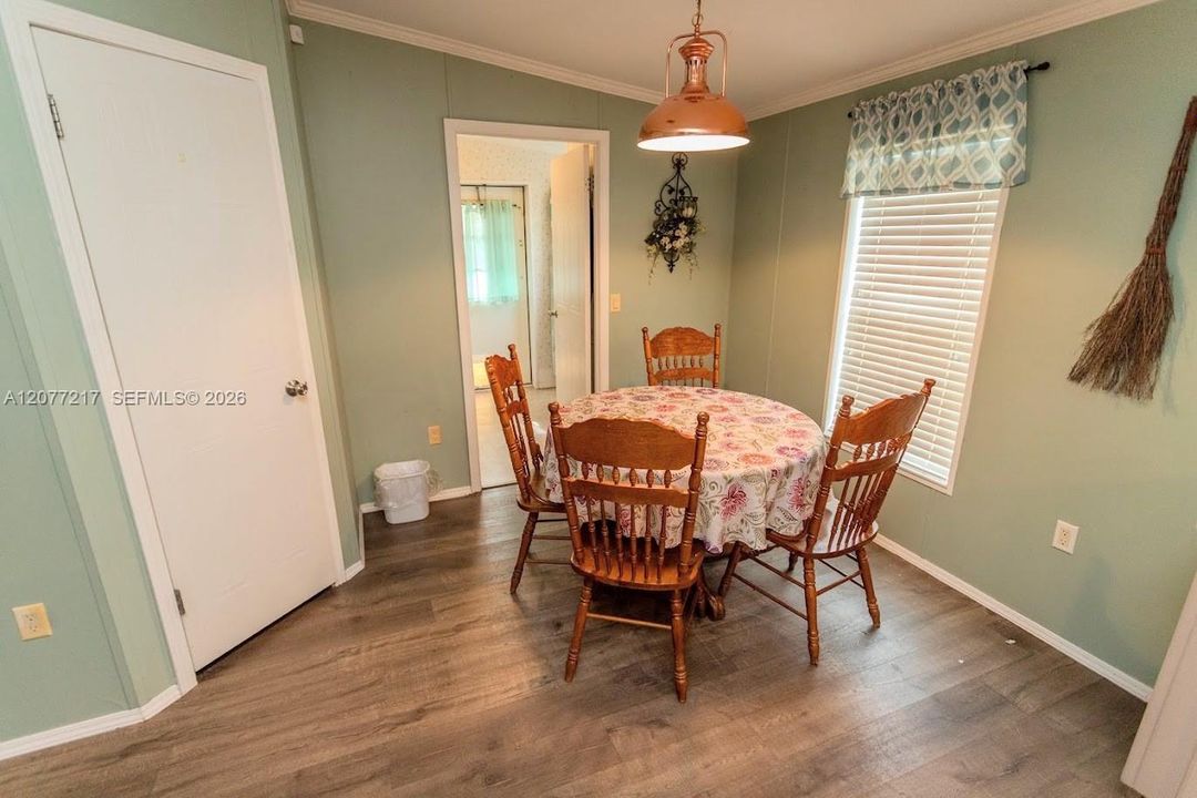En Venta: $330,000 (3 camas, 2 baños, 1620 Pies cuadrados)