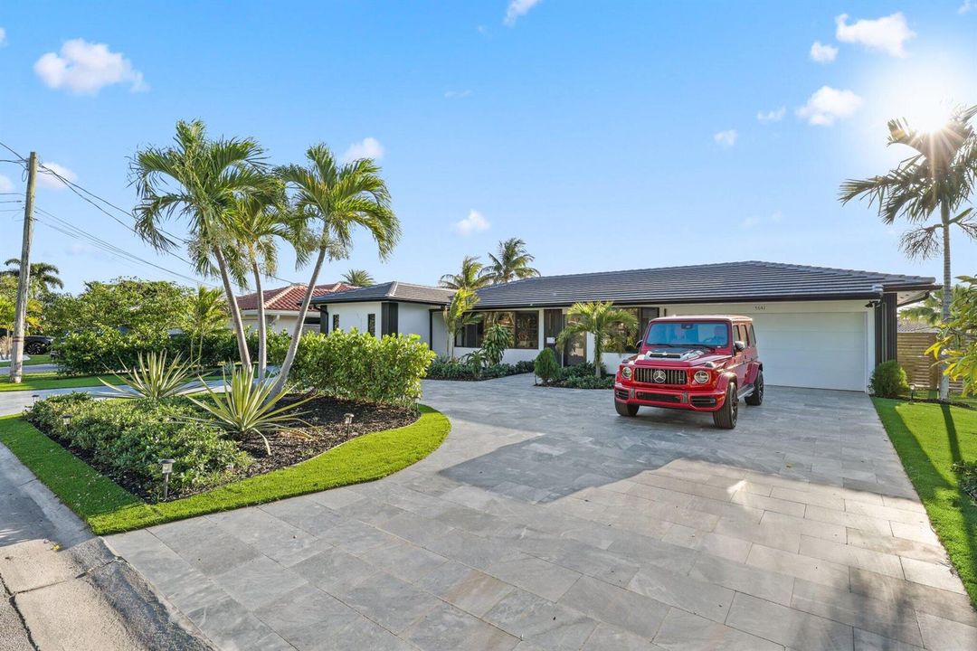 5641 Bayview Drive
