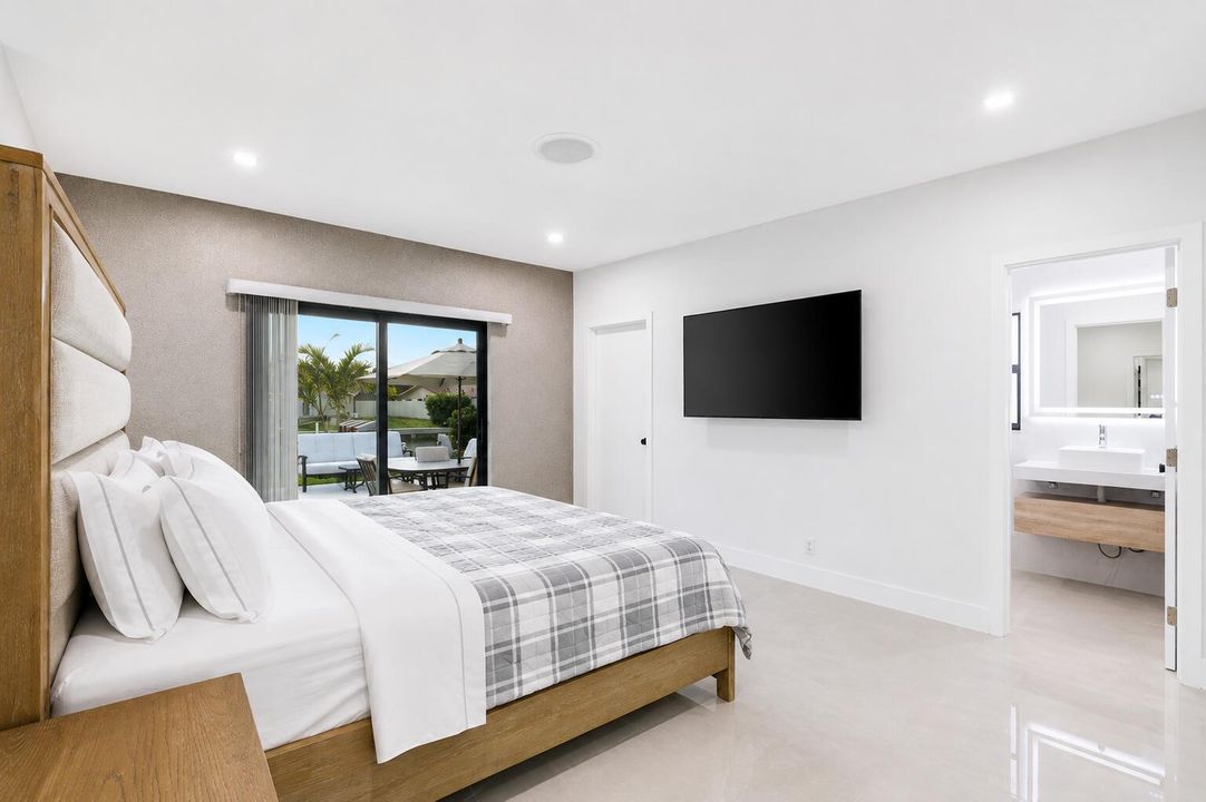 Virtual Staging