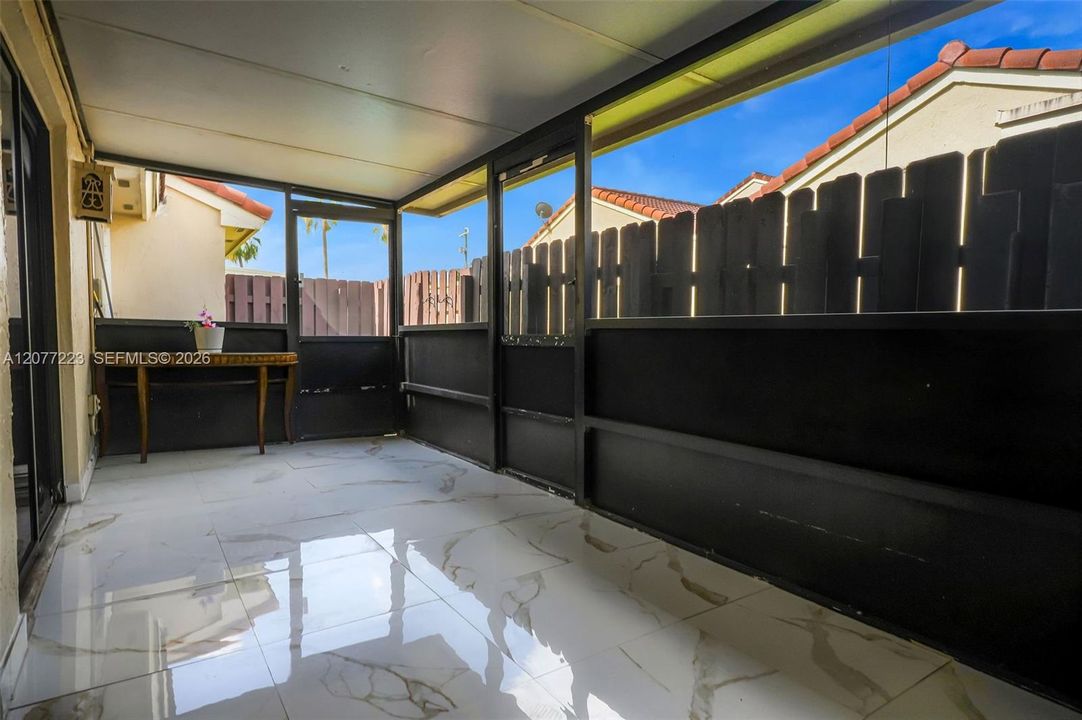 На продажу: $485,000 (2 спален, 2 ванн, 1582 Квадратных фут)