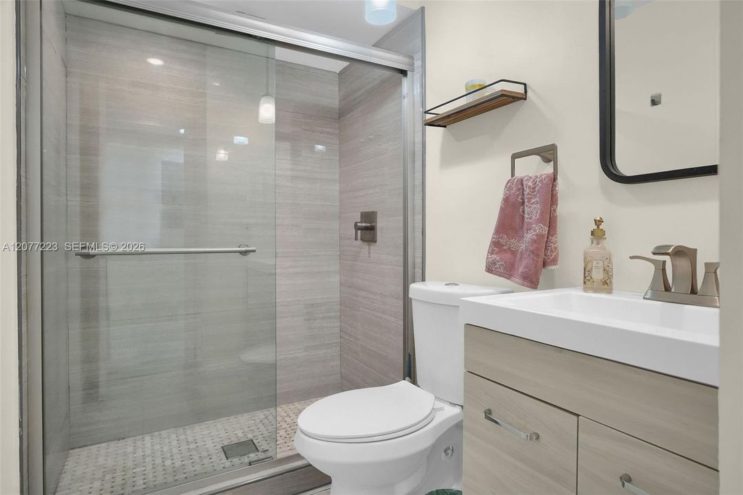На продажу: $485,000 (2 спален, 2 ванн, 1582 Квадратных фут)