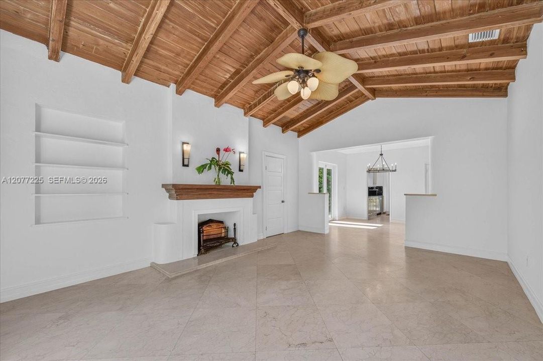En Renta: $6,500 (3 camas, 2 baños, 1430 Pies cuadrados)