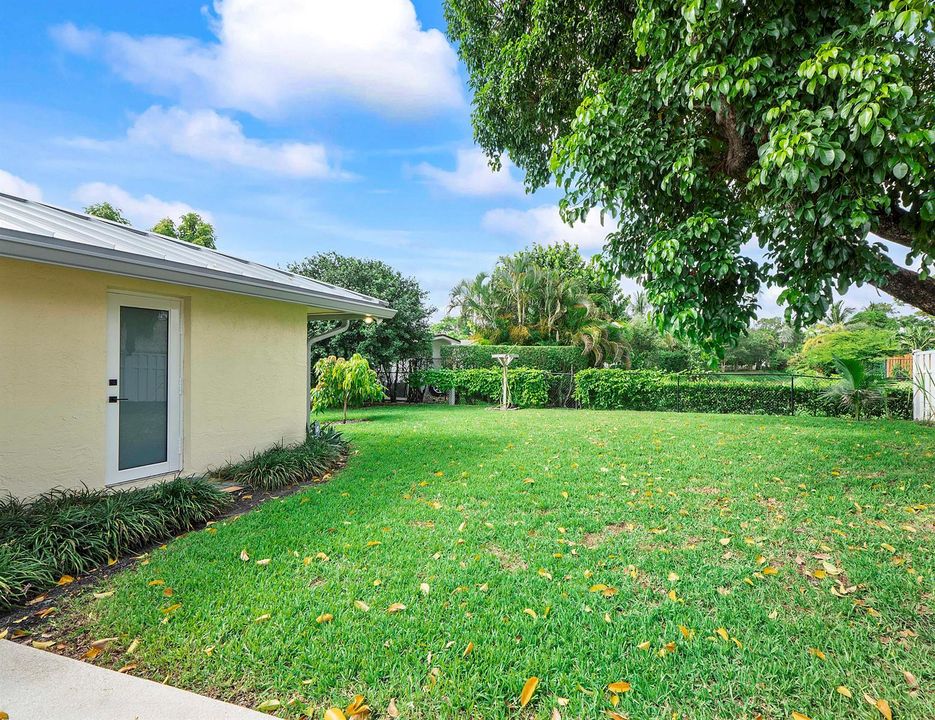 8520 Nw 29th Dr_025