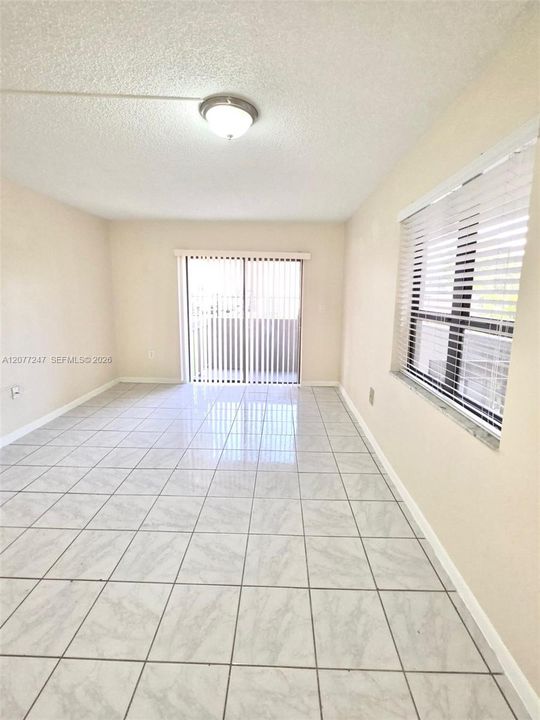 En Renta: $2,200 (2 camas, 2 baños, 900 Pies cuadrados)