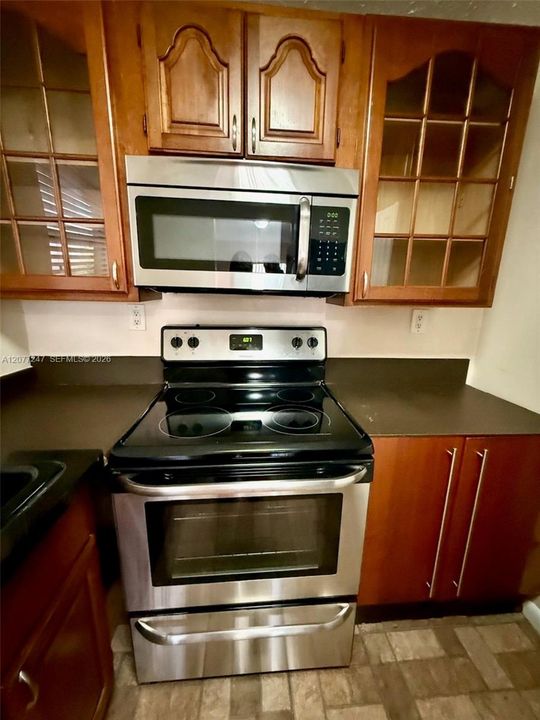 En Renta: $2,200 (2 camas, 2 baños, 900 Pies cuadrados)