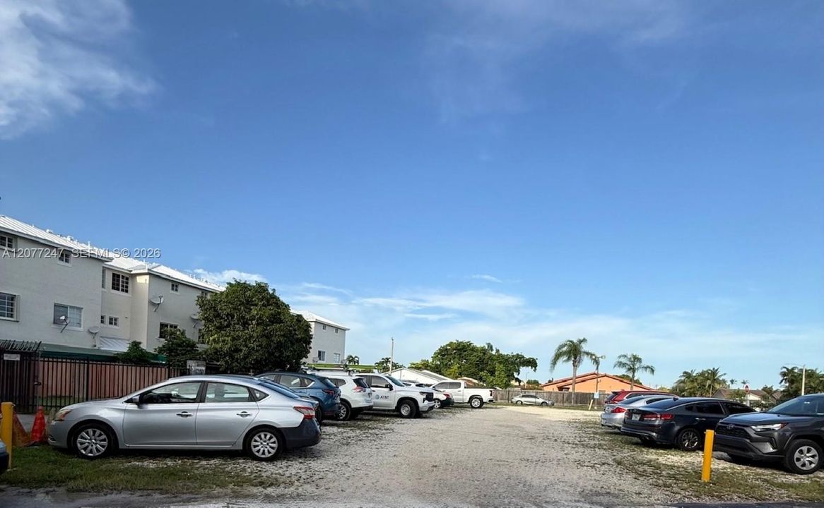 Unassigned parking lot