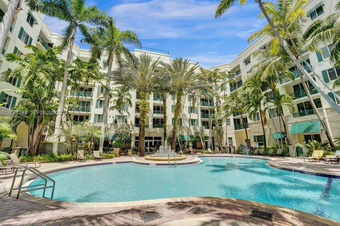 For Rent: $3,000 (2 beds, 2 baths, 1338 Square Feet)
