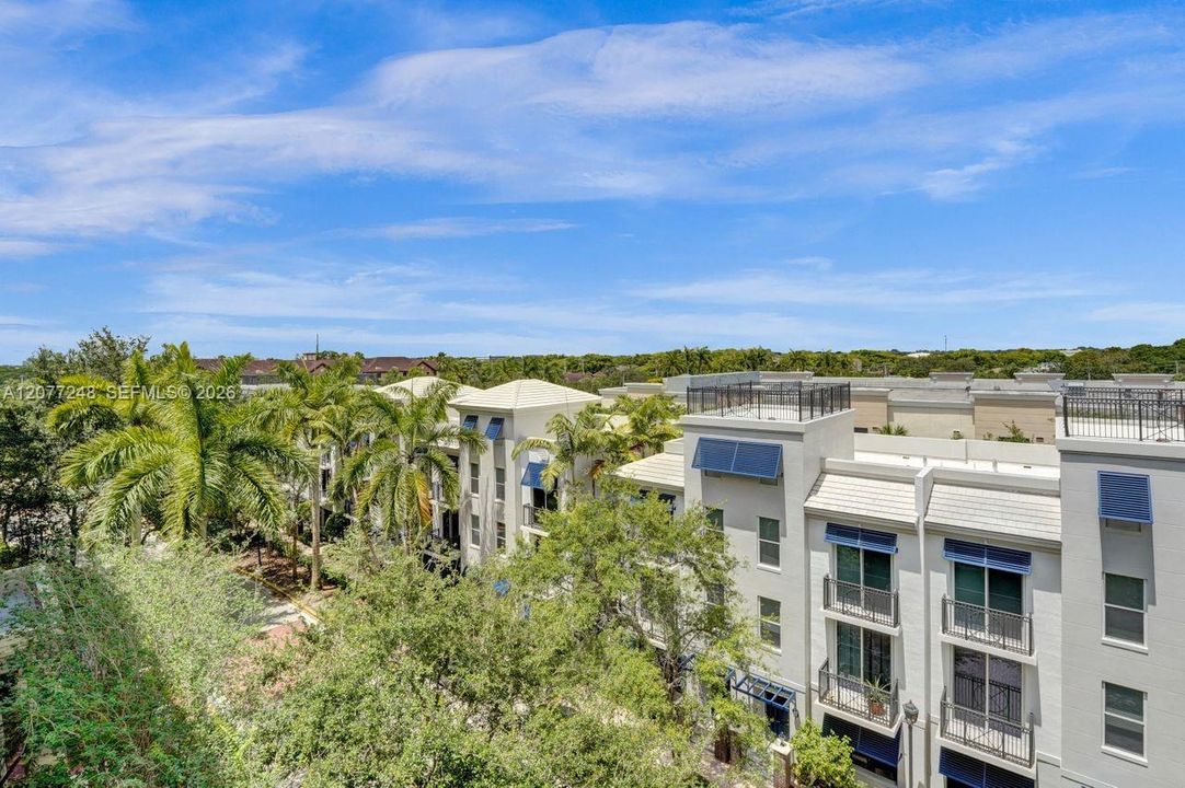For Rent: $3,000 (2 beds, 2 baths, 1338 Square Feet)