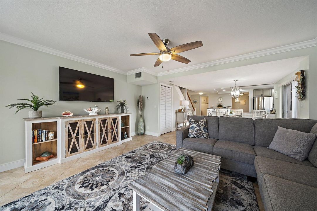 017-353SouthUSHighwayOneD101-Jupiter-FL-