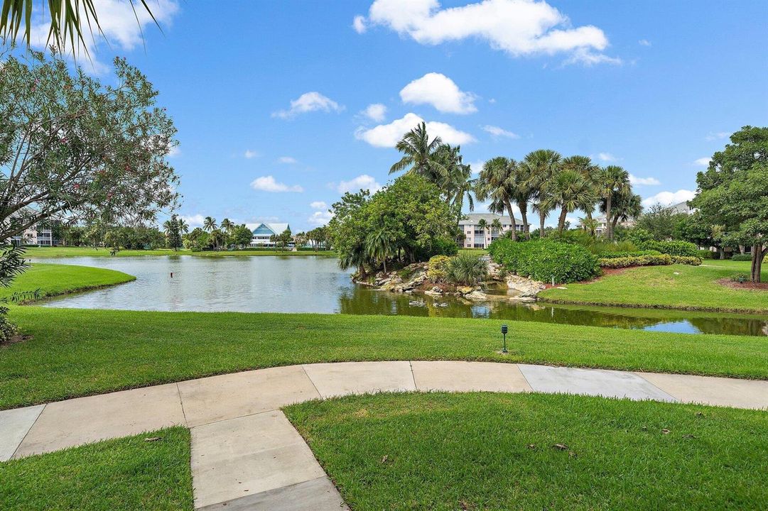 003-353SouthUSHighwayOneD101-Jupiter-FL-