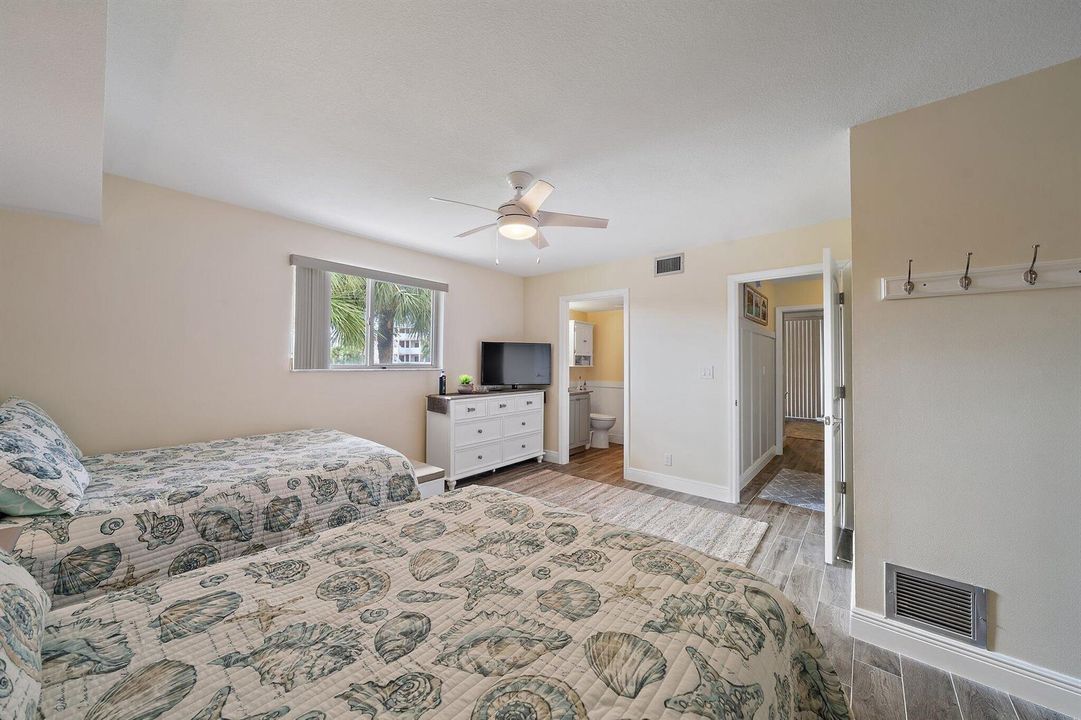029-353SouthUSHighwayOneD101-Jupiter-FL-
