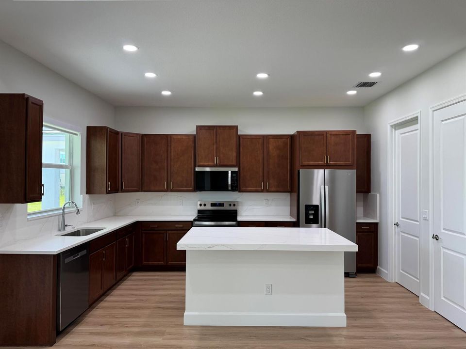 Kitchen Pic 17