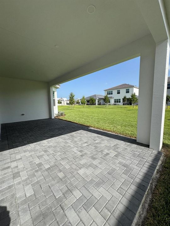 Back House Pic 7