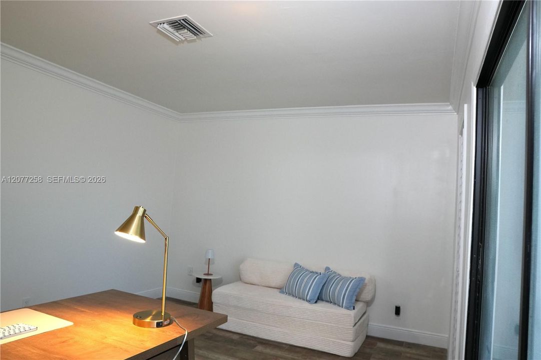 En Venta: $529,000 (2 camas, 2 baños, 1807 Pies cuadrados)