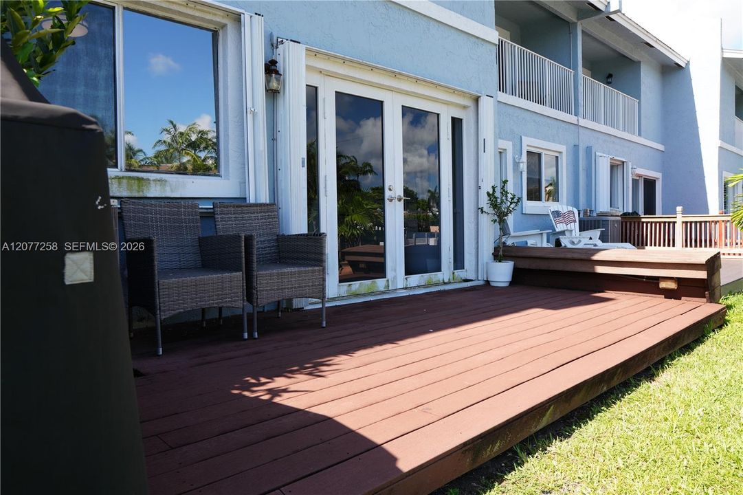 En Venta: $529,000 (2 camas, 2 baños, 1807 Pies cuadrados)