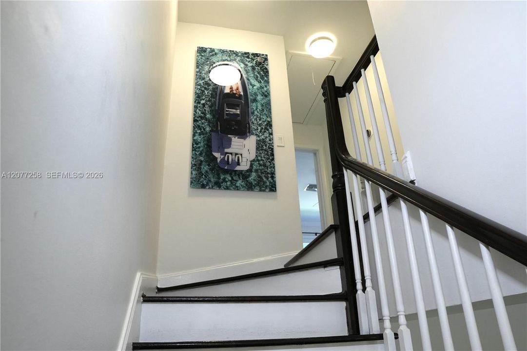 En Venta: $529,000 (2 camas, 2 baños, 1807 Pies cuadrados)