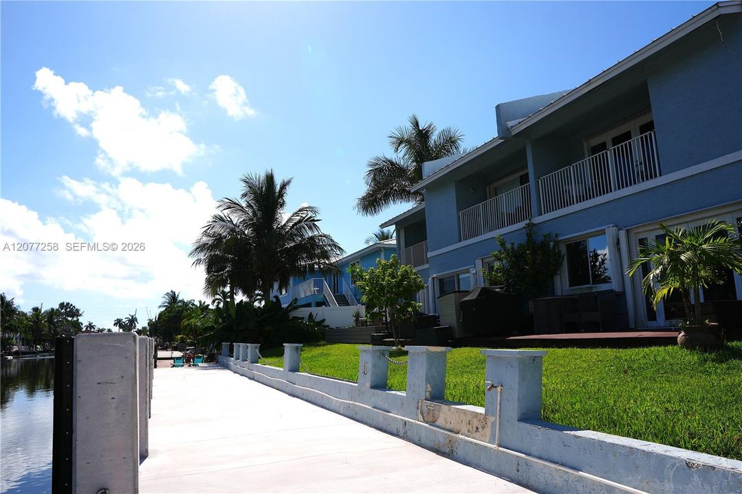 En Venta: $529,000 (2 camas, 2 baños, 1807 Pies cuadrados)