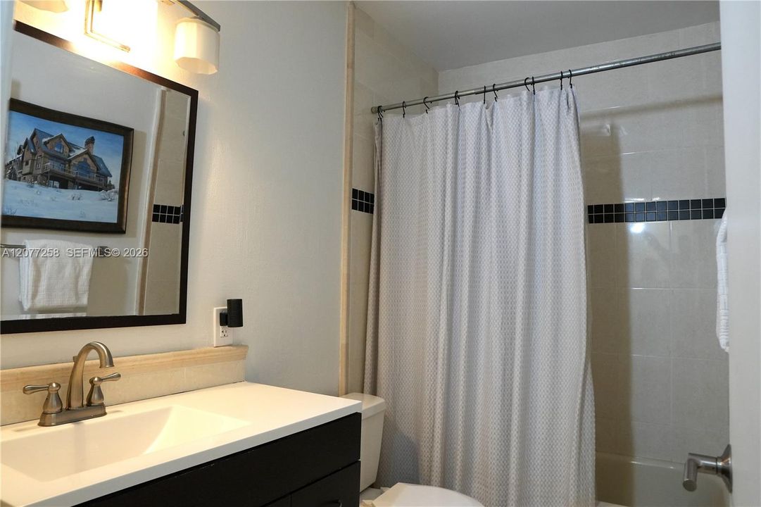 En Venta: $529,000 (2 camas, 2 baños, 1807 Pies cuadrados)