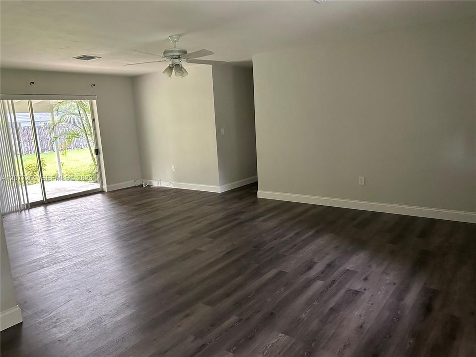 For Rent: $5,900 (3 beds, 2 baths, 1430 Square Feet)