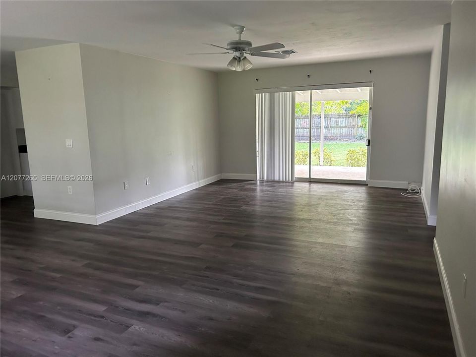 For Rent: $5,900 (3 beds, 2 baths, 1430 Square Feet)
