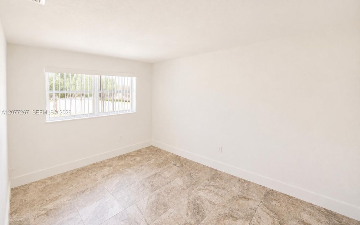En Renta: $2,600 (3 camas, 1 baños, 1152 Pies cuadrados)