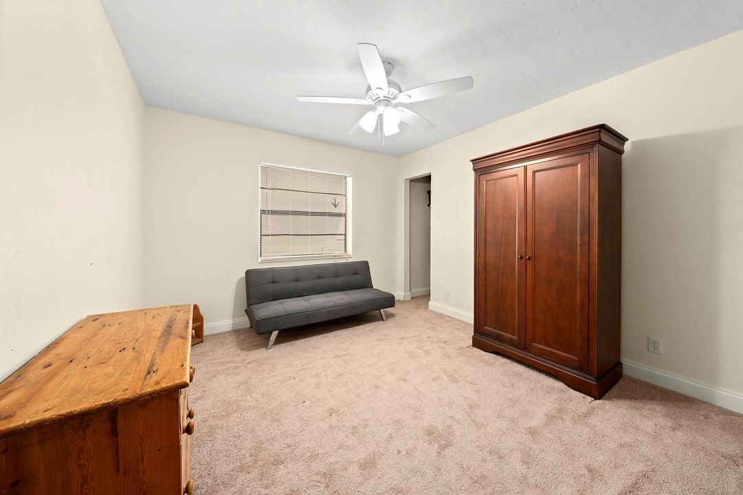 UNIT 2 BEDROOM 1
