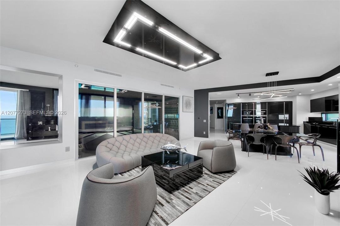 For Rent: $28,500 (4 beds, 4 baths, 3171 Square Feet)