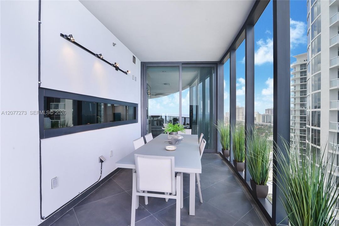 For Rent: $28,500 (4 beds, 4 baths, 3171 Square Feet)