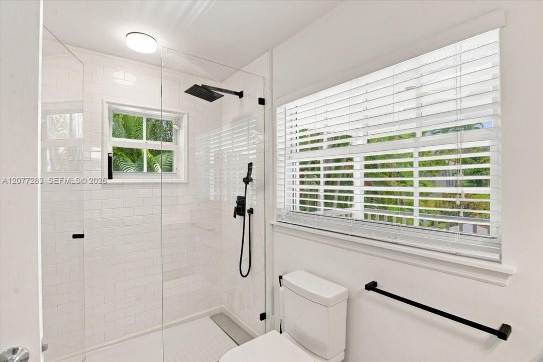 En Venta: $1,398,000 (3 camas, 3 baños, 2557 Pies cuadrados)