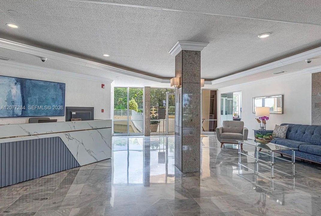 For Rent: $5,200 (2 beds, 2 baths, 1395 Square Feet)