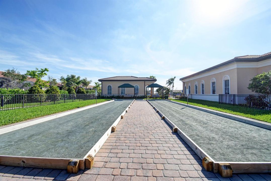 Bocce Ball