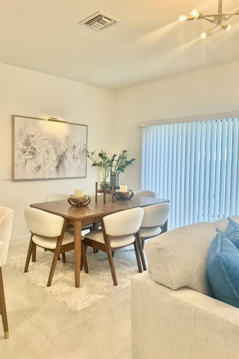 For Rent: $2,800 (3 beds, 2 baths, 1466 Square Feet)