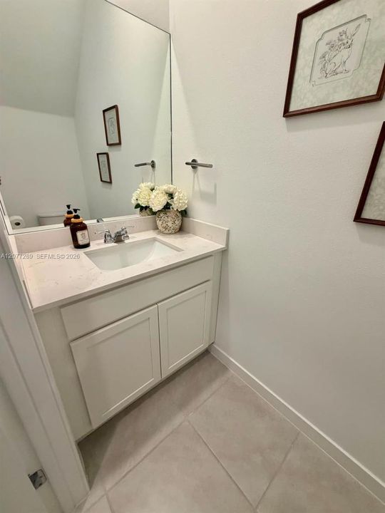 For Rent: $2,800 (3 beds, 2 baths, 1466 Square Feet)