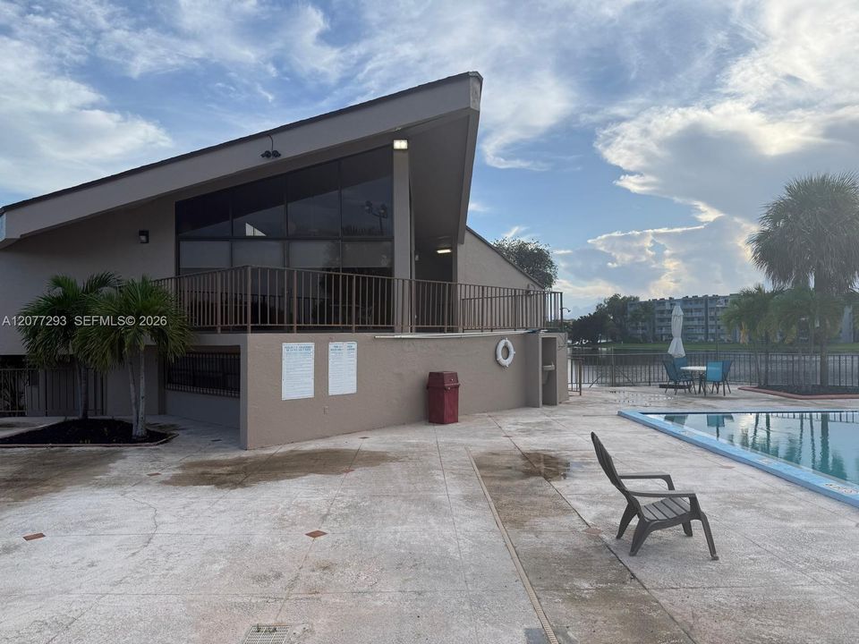 En Venta: $469,000 (3 camas, 2 baños, 1520 Pies cuadrados)