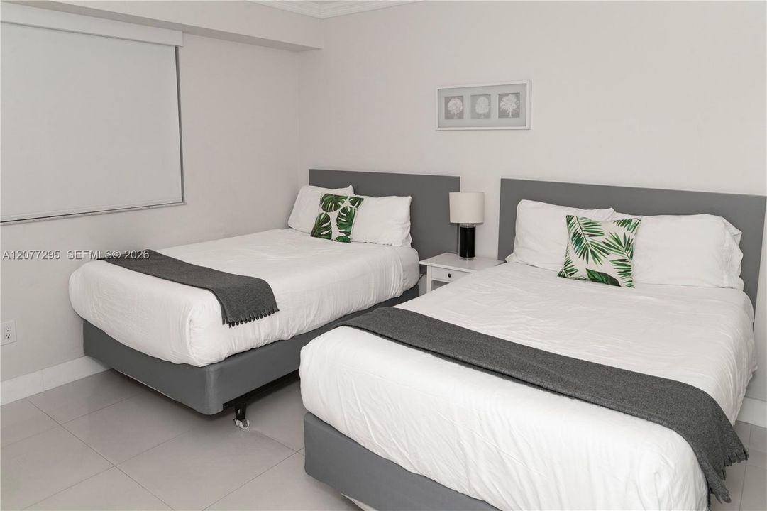 For Rent: $3,500 (2 beds, 2 baths, 1310 Square Feet)