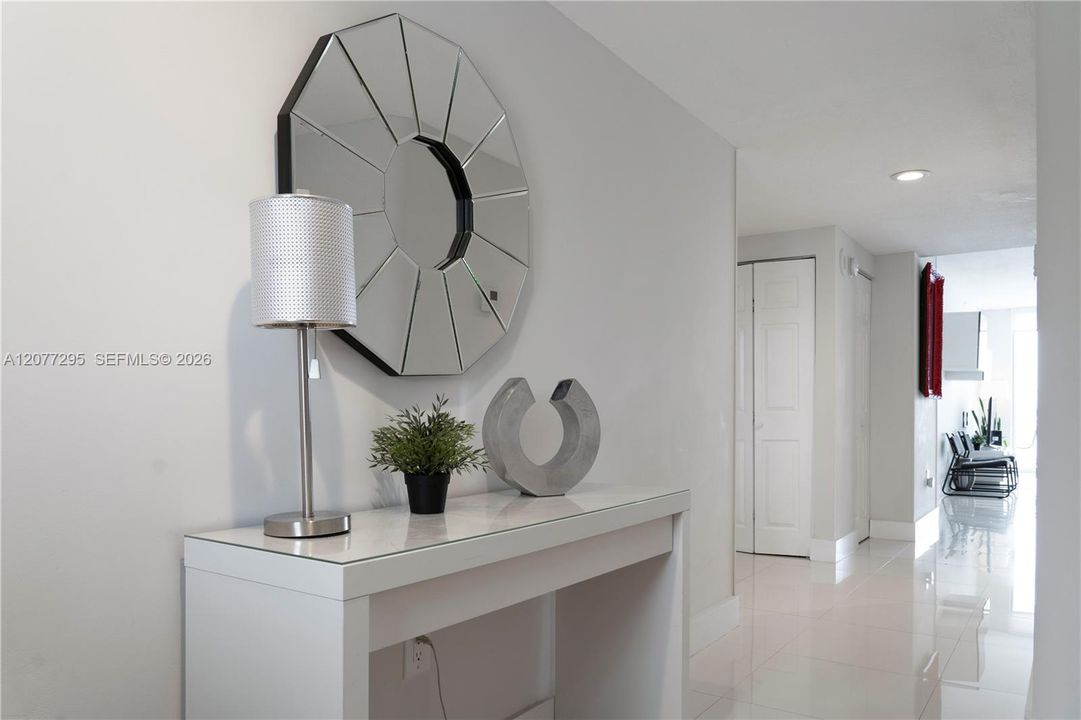 For Rent: $3,500 (2 beds, 2 baths, 1310 Square Feet)