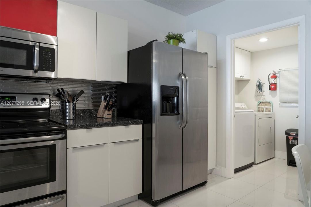 For Rent: $3,500 (2 beds, 2 baths, 1310 Square Feet)