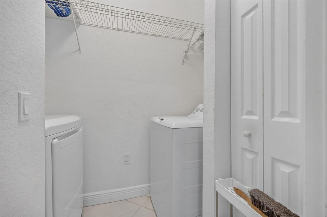 4721 Laundry