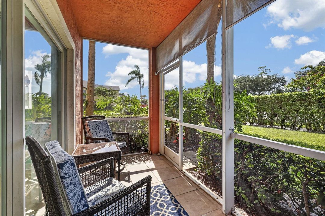 4721 Screened Patio