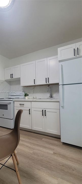 For Rent: $1,800 (2 beds, 1 baths, 600 Square Feet)
