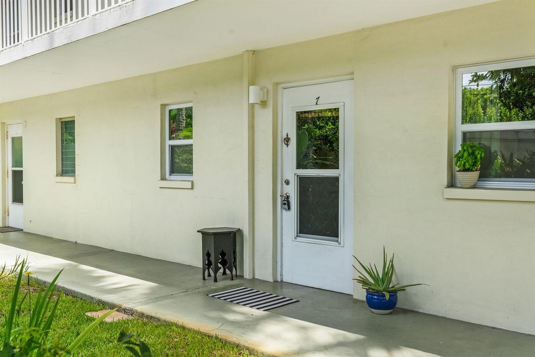 677 Royal Palm Blvd - 7-353