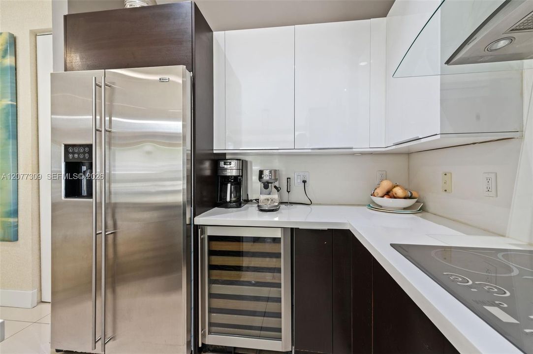For Rent: $4,300 (3 beds, 2 baths, 1351 Square Feet)